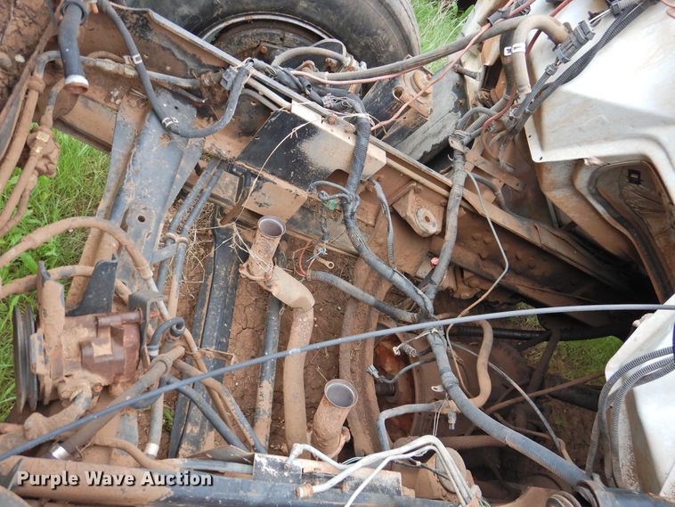 image for item DI0069 1993 Chevrolet Kodiak bucket truck