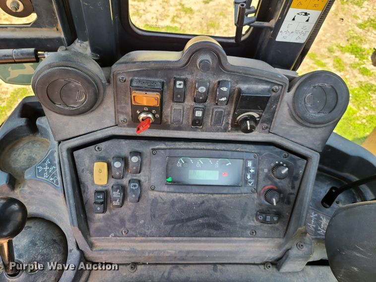 image for item EL9803 2010 John Deere 710J  backhoe