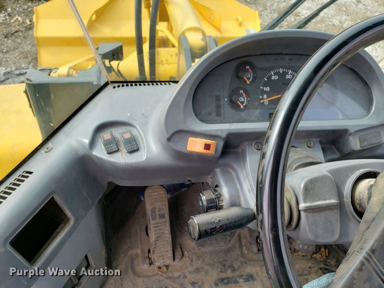 image for item EZ9105 2007 Komatsu WA150-5  wheel loader