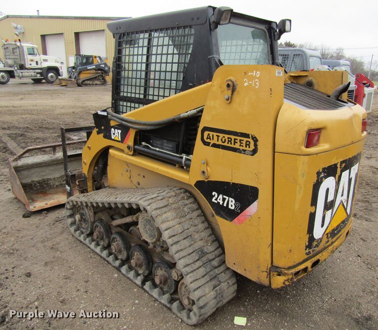image for item FD9390 2007 Caterpillar 247B  tracked skid steer loader