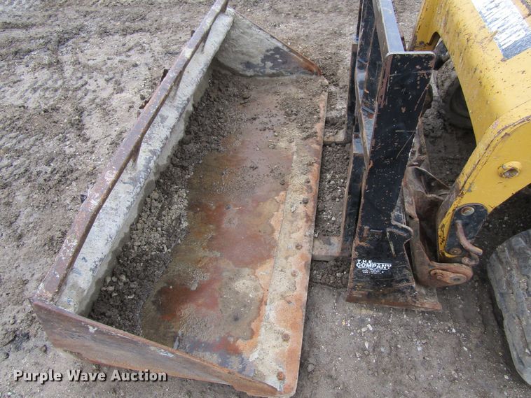 image for item FD9390 2007 Caterpillar 247B  tracked skid steer loader