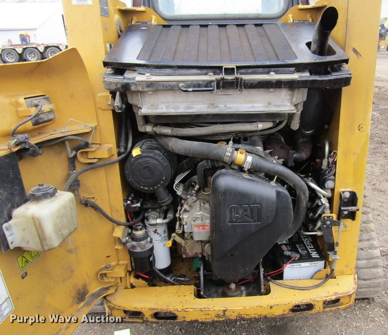 image for item FD9390 2007 Caterpillar 247B  tracked skid steer loader