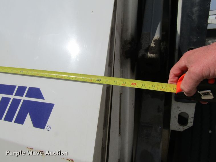 image for item FD9403 2000 Elgin Pelican Series P street sweeper