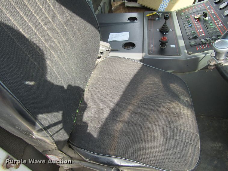 image for item FD9403 2000 Elgin Pelican Series P street sweeper