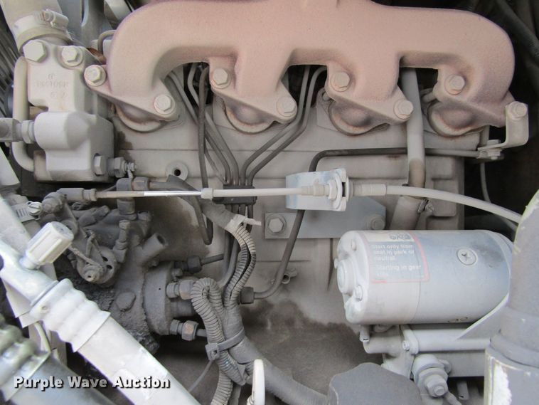 image for item FD9403 2000 Elgin Pelican Series P street sweeper