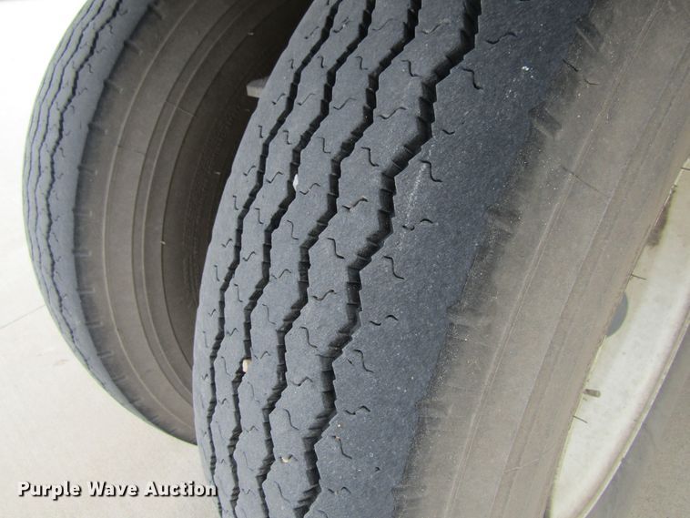 image for item FD9403 2000 Elgin Pelican Series P street sweeper