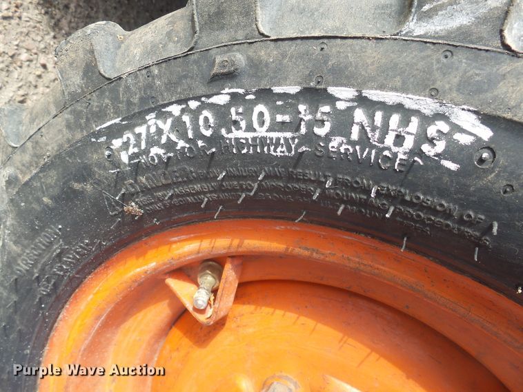 image for item FR9522 2007 Bobcat S100  skid steer loader