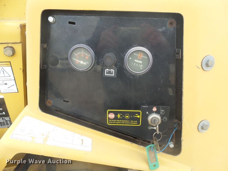 image for item FR9523 2005 Vermeer BC1000XL wood chipper