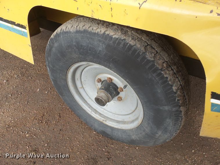 image for item FR9523 2005 Vermeer BC1000XL wood chipper