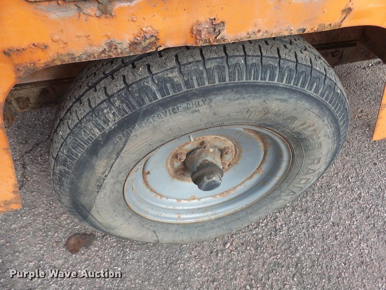 image for item FR9524 Vermeer BC1000XL wood chipper