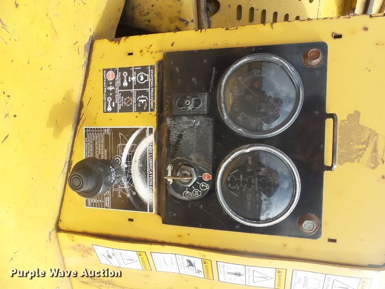 image for item FR9525 Vermeer BC1400 wood chipper