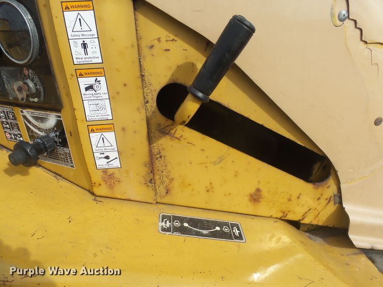 image for item FR9525 Vermeer BC1400 wood chipper