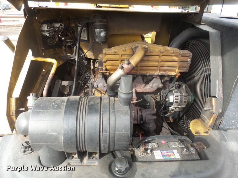 image for item FR9525 Vermeer BC1400 wood chipper