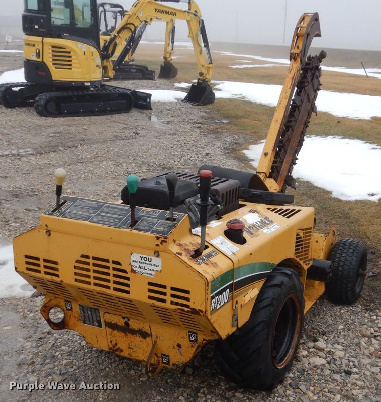 image for item FX9015 Vermeer RT200 trencher