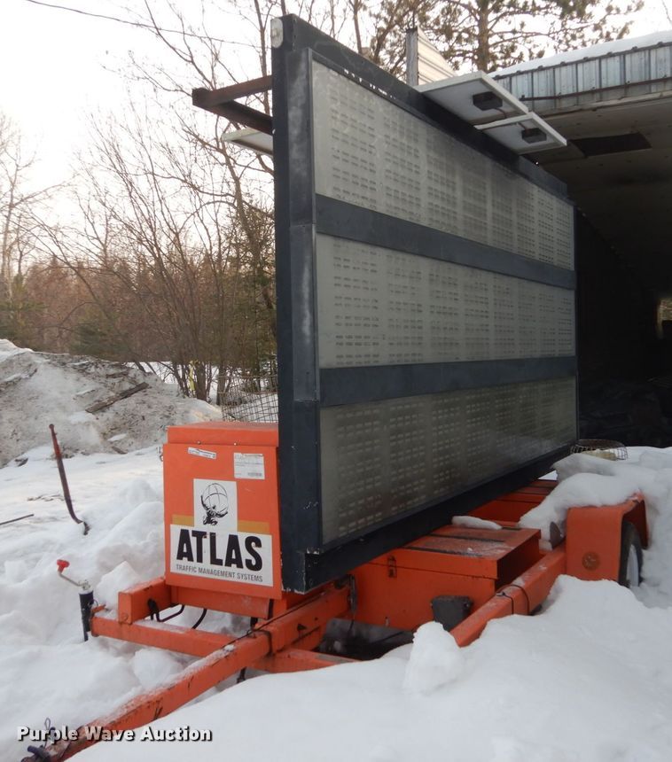 image for item FX9018 2000 American Signal Co message board