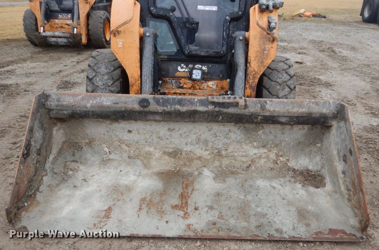 image for item FX9028 2015 Case SV280  skid steer loader