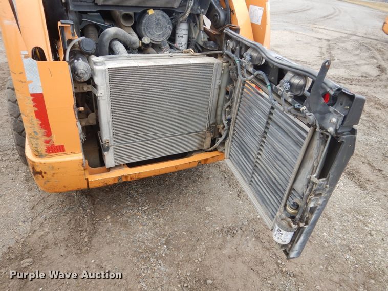 image for item FX9028 2015 Case SV280  skid steer loader