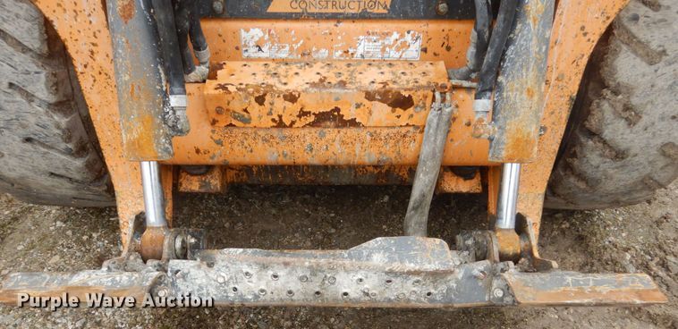 image for item FX9029 2015 Case SV280  skid steer loader