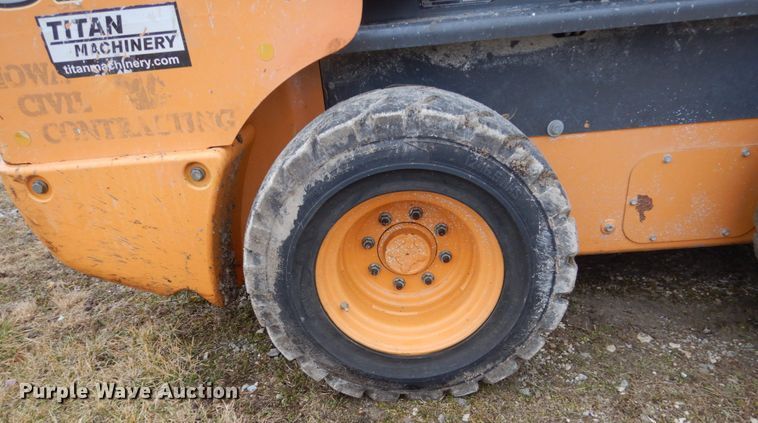 image for item FX9029 2015 Case SV280  skid steer loader