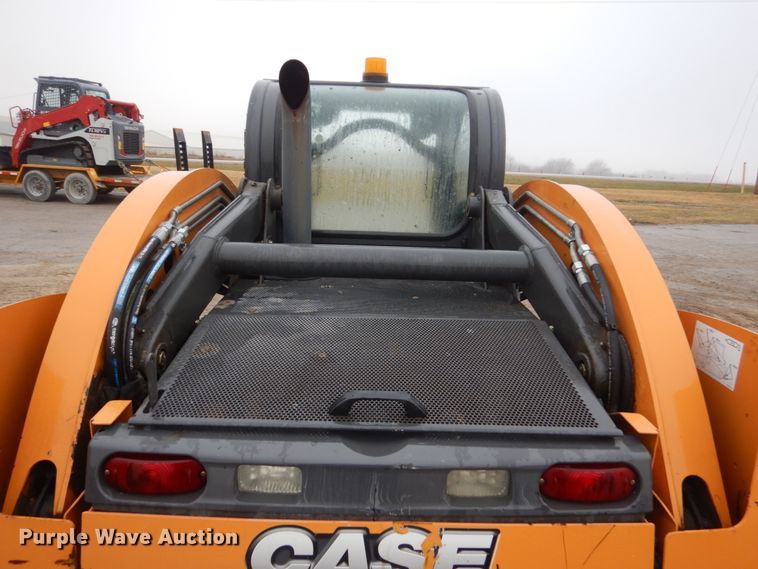 image for item FX9031 2014 Case SV250  skid steer loader