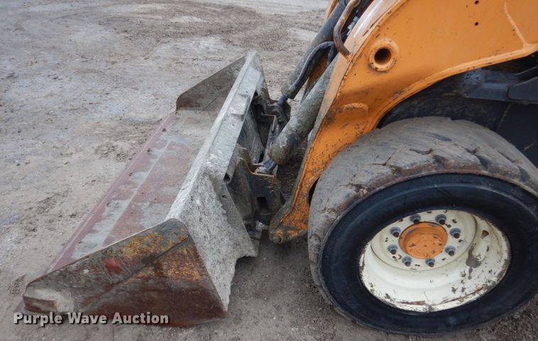 image for item FX9031 2014 Case SV250  skid steer loader