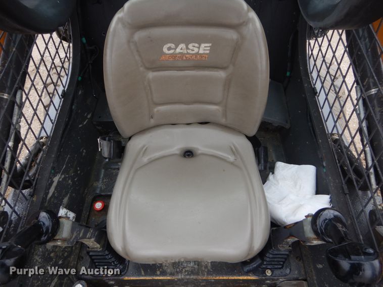 image for item FX9031 2014 Case SV250  skid steer loader