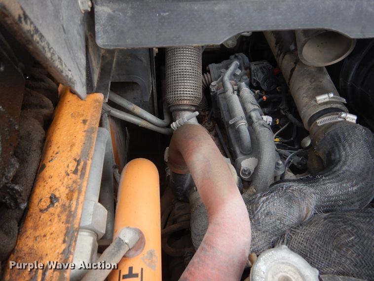 image for item FX9031 2014 Case SV250  skid steer loader