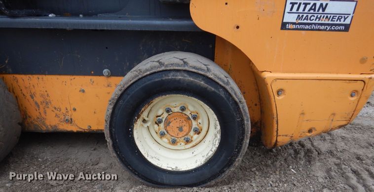 image for item FX9031 2014 Case SV250  skid steer loader