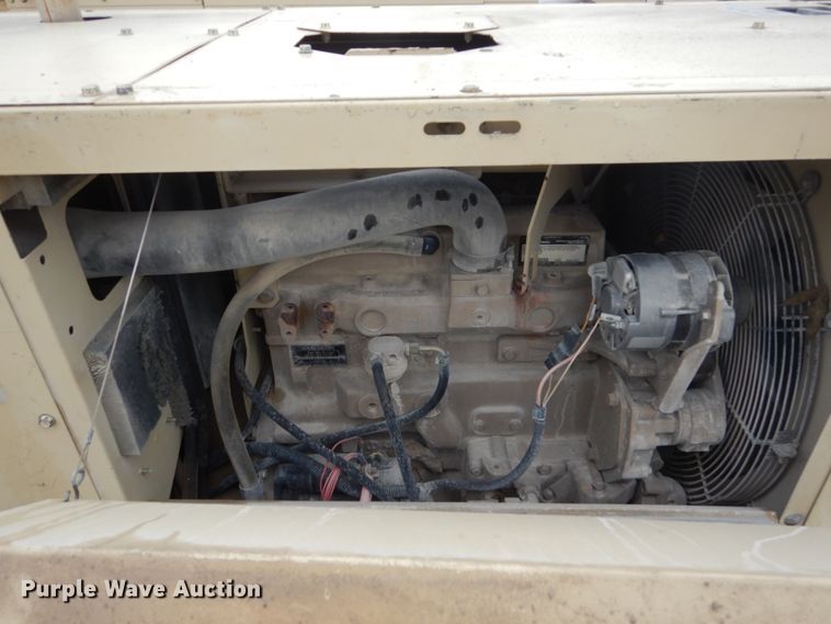 image for item FX9032 Ingersoll Rand P185 air compressor