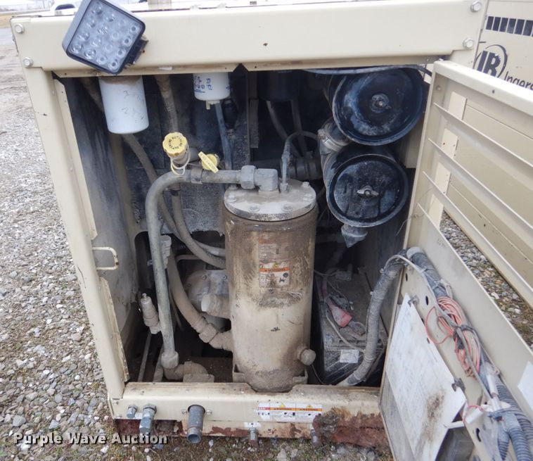 image for item FX9033 Ingersoll Rand P185 air compressor