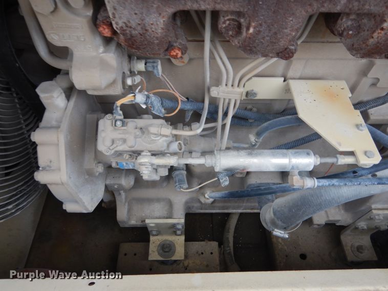 image for item FX9033 Ingersoll Rand P185 air compressor