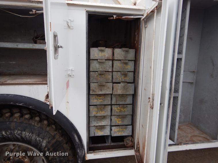 image for item FX9036 2005 Peterbilt 330 service truck with crane