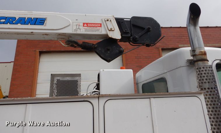 image for item FX9037 2006 Kenworth T300 service truck with crane