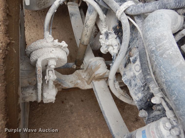 image for item FX9037 2006 Kenworth T300 service truck with crane