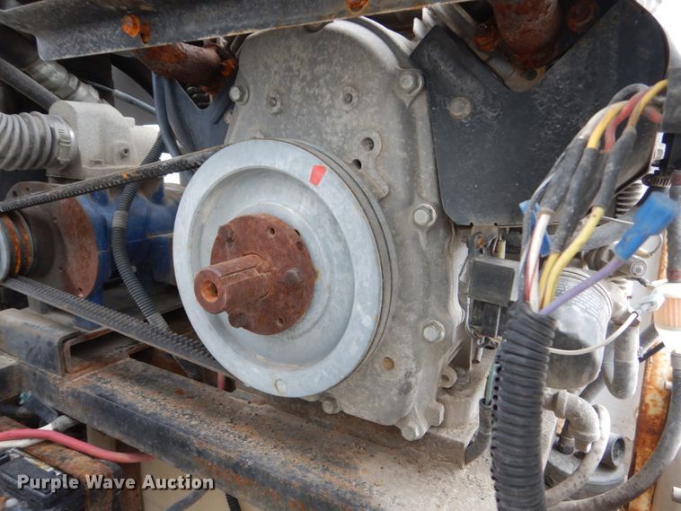 image for item FX9040 2013 Ford F650 Super Duty service truck