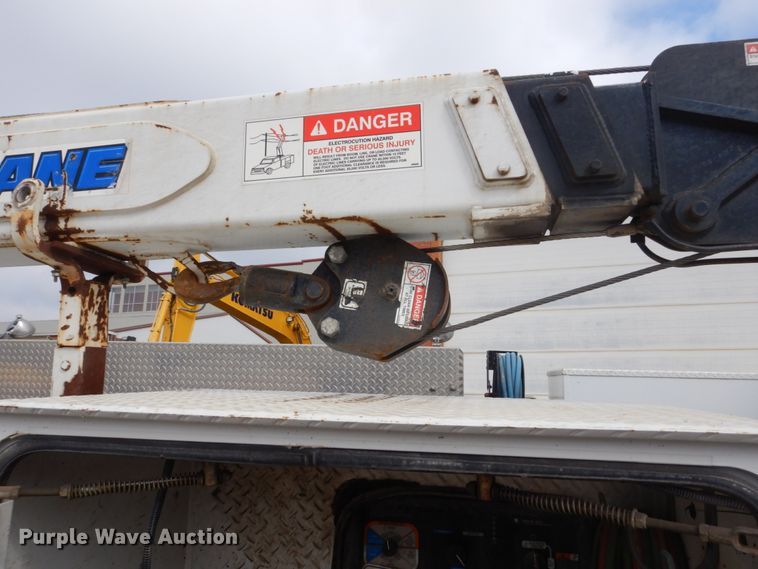 image for item FX9040 2013 Ford F650 Super Duty service truck