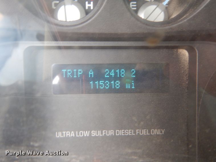 image for item FX9040 2013 Ford F650 Super Duty service truck