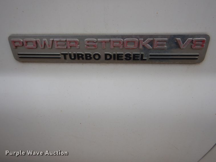 image for item FX9041 2004 Ford F550 Super Duty service truck