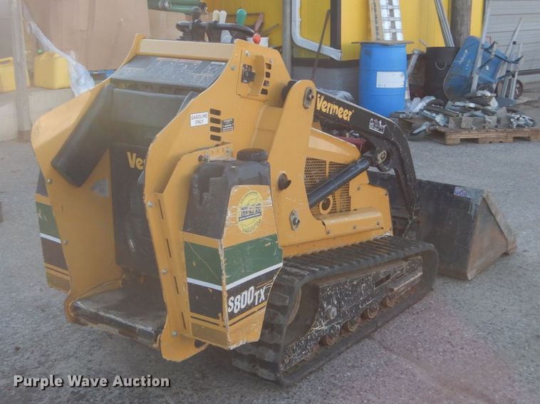 image for item FX9042 2017 Vermeer S800TX  compact utility loader