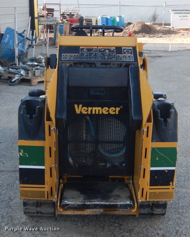 image for item FX9042 2017 Vermeer S800TX  compact utility loader