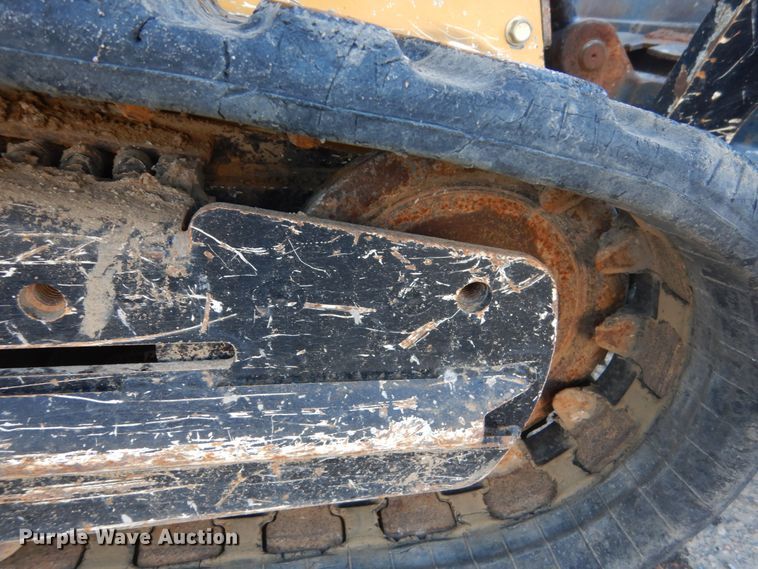 image for item FX9042 2017 Vermeer S800TX  compact utility loader