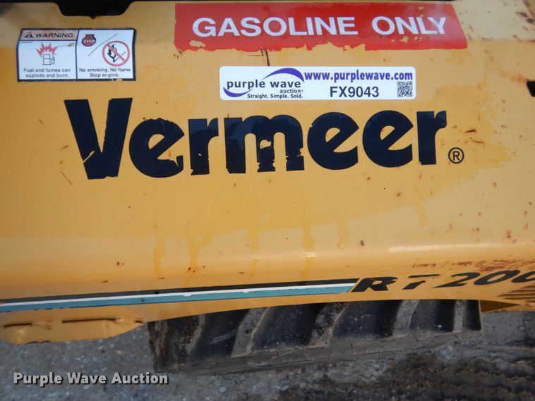 image for item FX9043 2002 Vermeer RT200 trencher