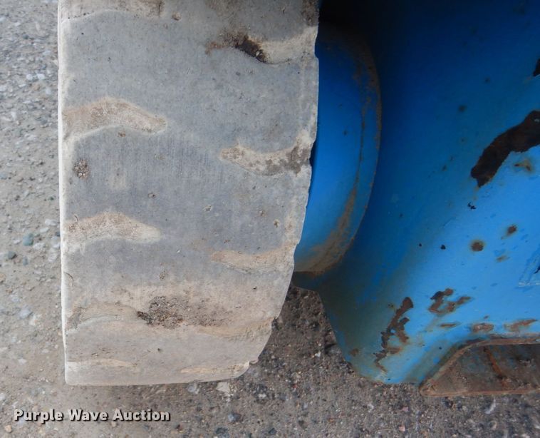 image for item FX9045 Genie GS-2646  scissor lift