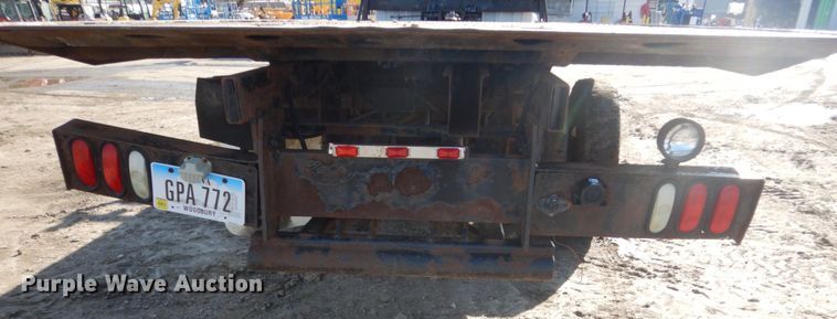 image for item FX9048 1999 GMC C7500 rollback truck