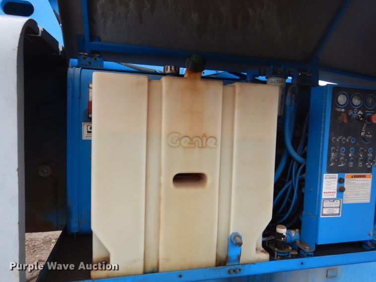 image for item FX9064 1999 Genie S60  boom lift