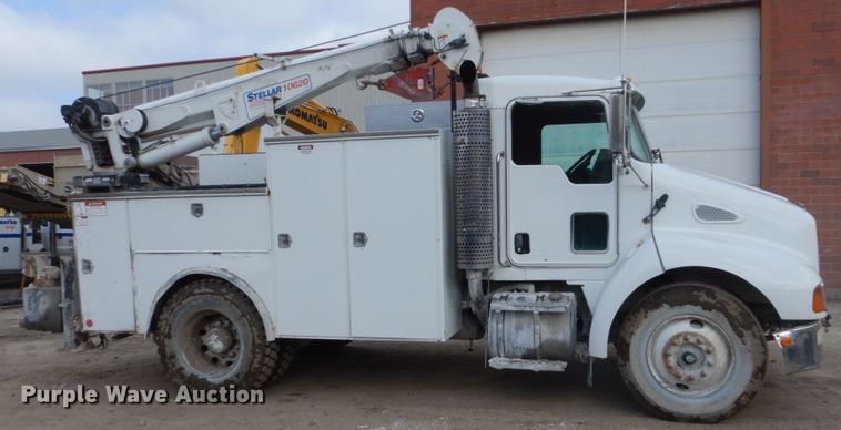 image for item FX9073 2003 Kenworth T300 service truck with crane