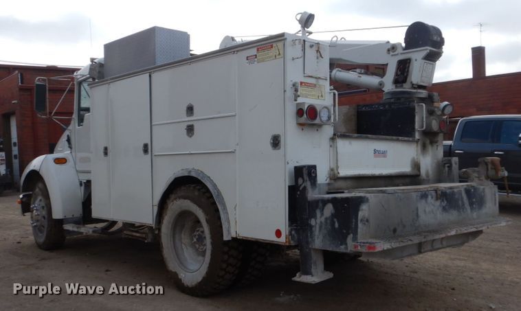 image for item FX9073 2003 Kenworth T300 service truck with crane