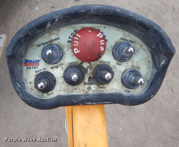 image for item FX9073 2003 Kenworth T300 service truck with crane