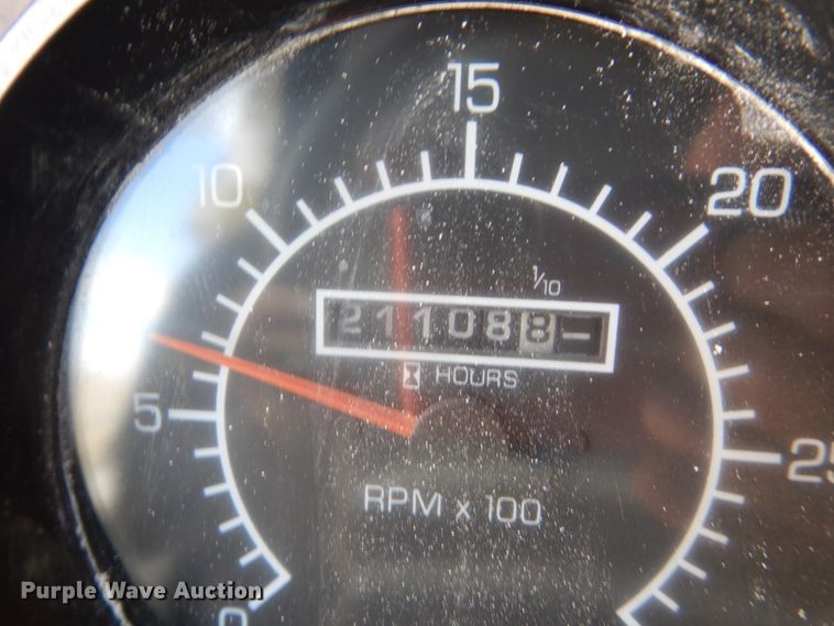 image for item FX9073 2003 Kenworth T300 service truck with crane