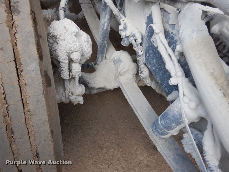 image for item FX9073 2003 Kenworth T300 service truck with crane